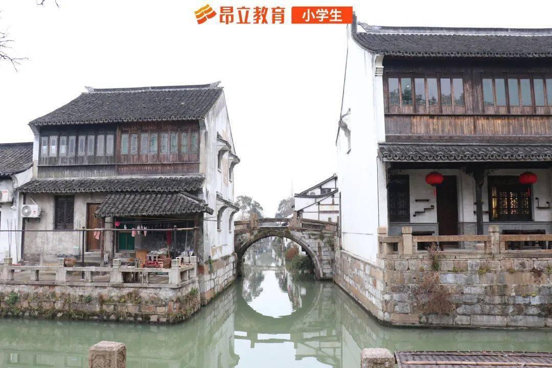 六安市霍山县:小防滑毯保障春运“大安全”